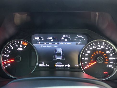 Used 2019 Ford F150 Raptor w/ Equipment Group 802A Luxury AWD/4WD image 29