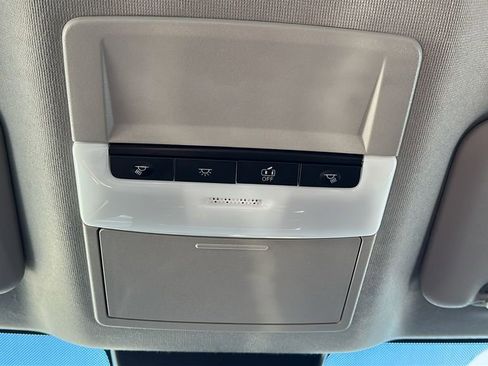 Used 2024 Nissan Sentra SV image 28