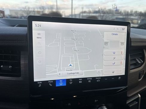 Used 2024 Ford Expedition Limited image 22