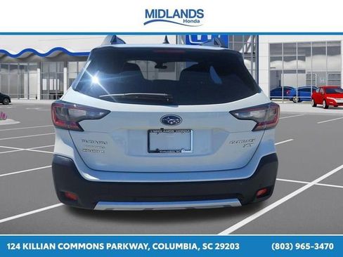 Used 2024 Subaru Outback Limited XT AWD/4WD image 11