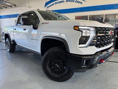 Used 2024 Chevrolet Silverado 2500 ZR2 w/ Technology Package