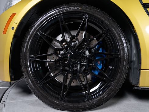 Used 2015 BMW M4 Coupe RWD image 4