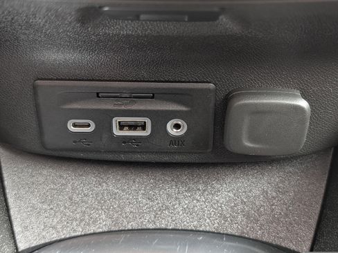 Used 2024 Chevrolet Malibu LT image 20