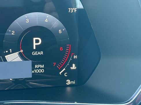 New 2026 GMC Canyon Elevation w/ Convenience Package image 15