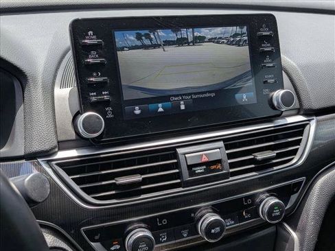 Used 2020 Honda Accord Sport image 12
