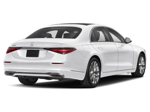 New 2026 Mercedes-Benz S 500 4MATIC image 2