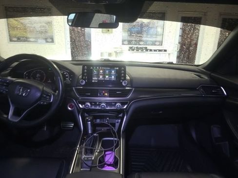 Used 2020 Honda Accord Sport image 13