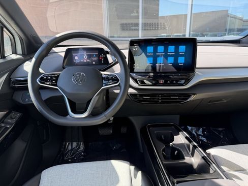 Used 2023 Volkswagen ID.4 Pro image 16