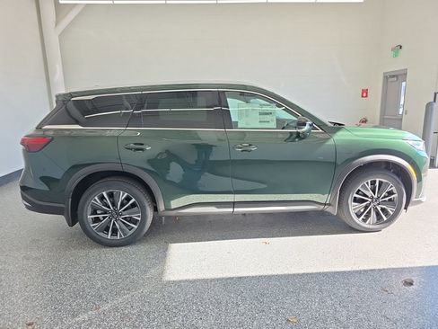 New 2026 INFINITI QX60 Luxe w/ Cargo Package image 7