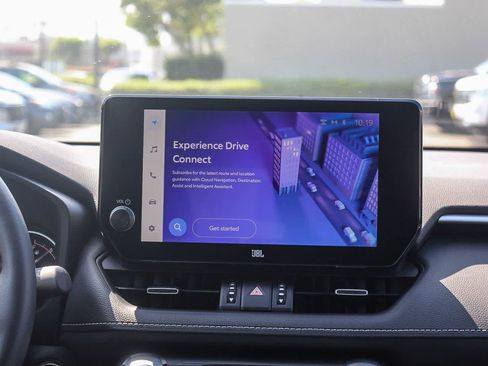 Used 2023 Toyota RAV4 XLE Premium image 21