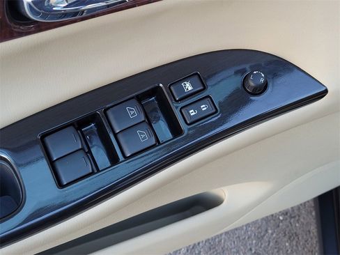 Used 2017 INFINITI QX50 AWD w/ Premium Plus Package image 11