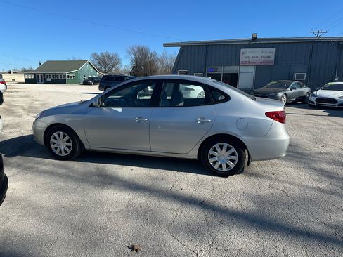 Used 2007 Hyundai Elantra GLS image 8
