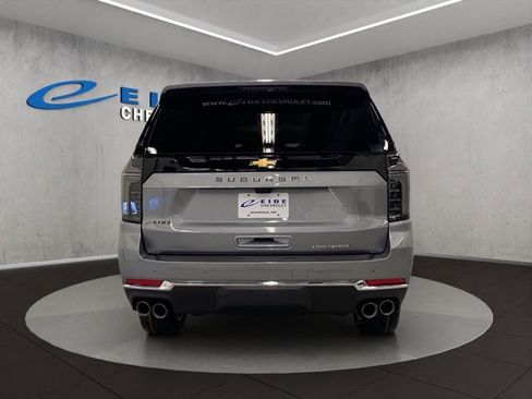 New 2026 Chevrolet Suburban Premier image 4
