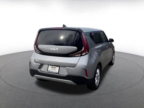 Used 2025 Kia Soul LX w/ LX Technology Package image 14