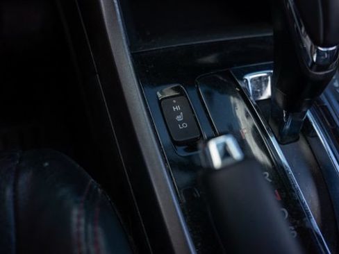 Used 2017 Honda Accord Sport Special Edition image 23