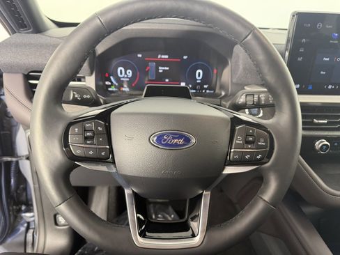 Used 2026 Ford Explorer Platinum AWD/4WD image 23