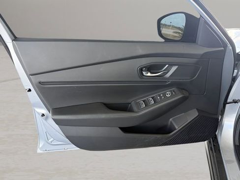 Used 2025 Honda Accord Sport image 13