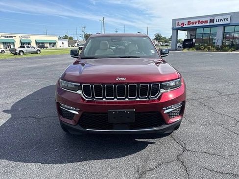 Used 2023 Jeep Grand Cherokee 4WD 4xe image 8