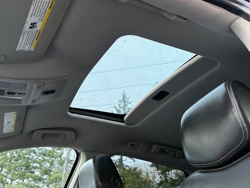 Used 2015 Cadillac SRX FWD image 14