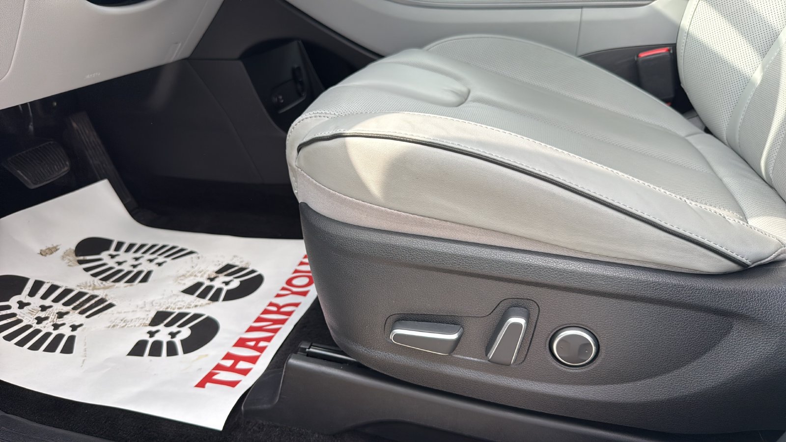 Used 2025 Hyundai Palisade SEL FWD image 10