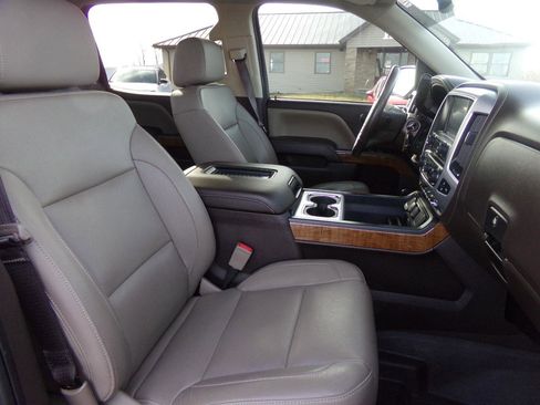 Used 2018 GMC Sierra 1500 SLT image 26