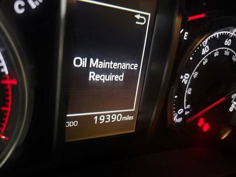 Used 2024 Toyota 4Runner TRD Pro AWD/4WD image 26