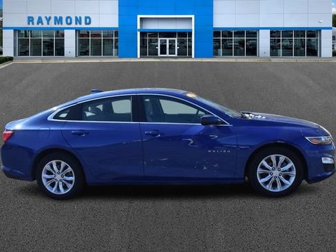 Certified 2023 Chevrolet Malibu LT FWD image 2