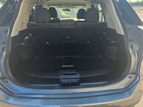 Used 2016 Nissan Rogue S w/ Appearance Package AWD/4WD image 24