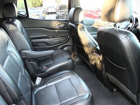 Used 2021 GMC Acadia SLT w/ Elevation Edition FWD image 20