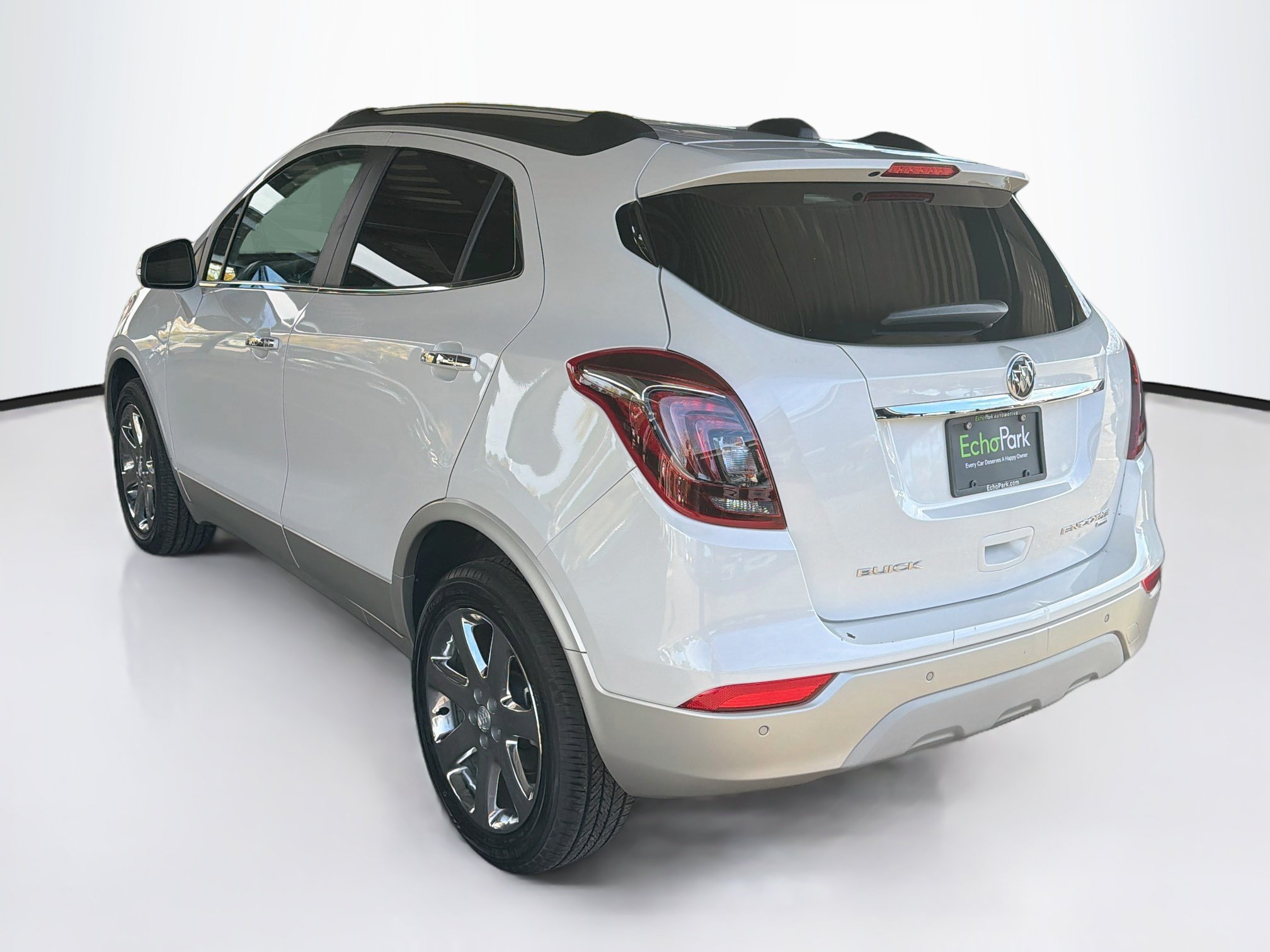 Used 2017 Buick Encore Premium w/ Experience Buick Package AWD/4WD image 5