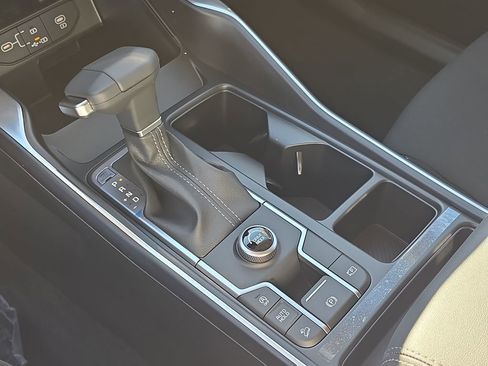 New 2026 Kia Sorento LX image 28