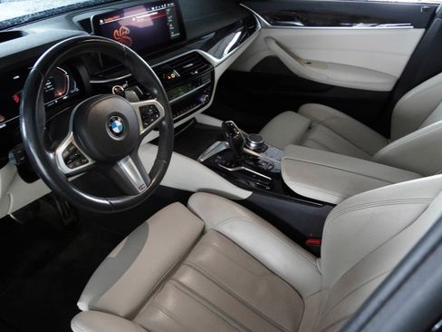 Certified 2023 BMW 540i w/ M Sport Package RWD image 9