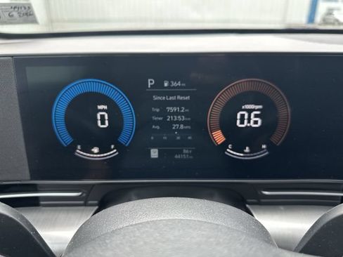 Used 2024 Hyundai Kona SEL AWD/4WD image 12