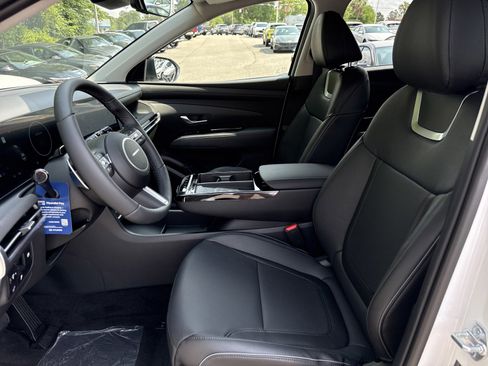 New 2026 Hyundai Tucson Limited FWD image 10