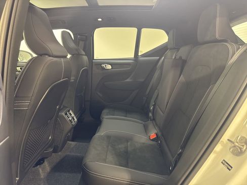 New 2026 Volvo XC40 B5 Ultra w/ Climate Package image 22