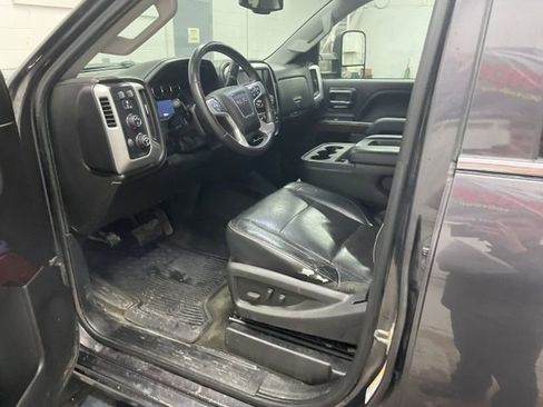 Used 2015 GMC Sierra 2500 SLE image 11