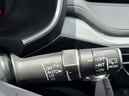 Used 2024 Acura MDX SH-AWD w/ Technology Package image 20