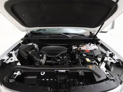 Used 2023 GMC Acadia SLT w/ Preferred Package image 6