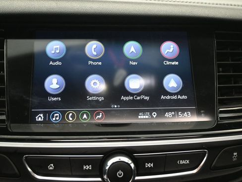 Used 2018 Buick Regal Essence w/ Driver Confidence Package #1 image 14