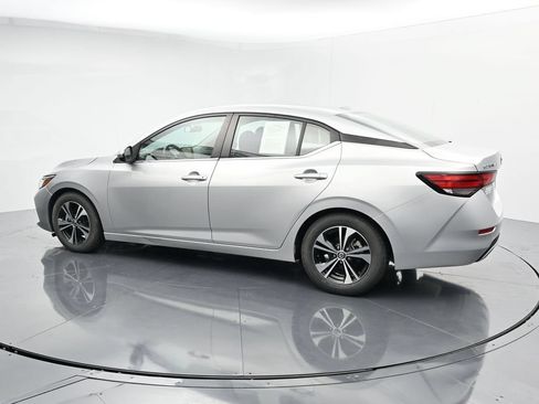 Used 2021 Nissan Sentra SV FWD image 5