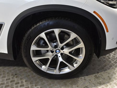 Used 2022 BMW X5 xDrive40i w/ Luxury Seating Package image 38