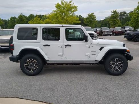 New 2024 Jeep Wrangler Sahara w/ Technology Group image 3