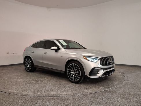 Certified 2025 Mercedes-Benz GLC 43 AMG AMG GLC 43 image 7