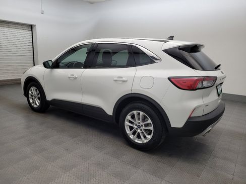Used 2022 Ford Escape SE w/ Convenience Package FWD image 3