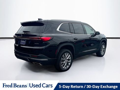 Used 2026 Buick Enclave Preferred AWD/4WD image 10