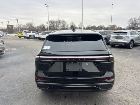 New 2026 Lincoln Nautilus Reserve image 6