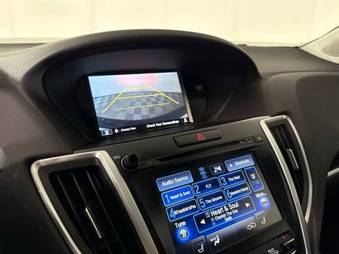 Used 2016 Acura TLX w/ Technology Package image 21