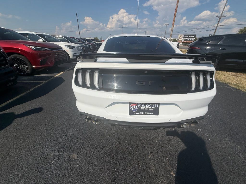 Used 2018 Ford Mustang GT Premium w/ GT Performance Package RWD image 4