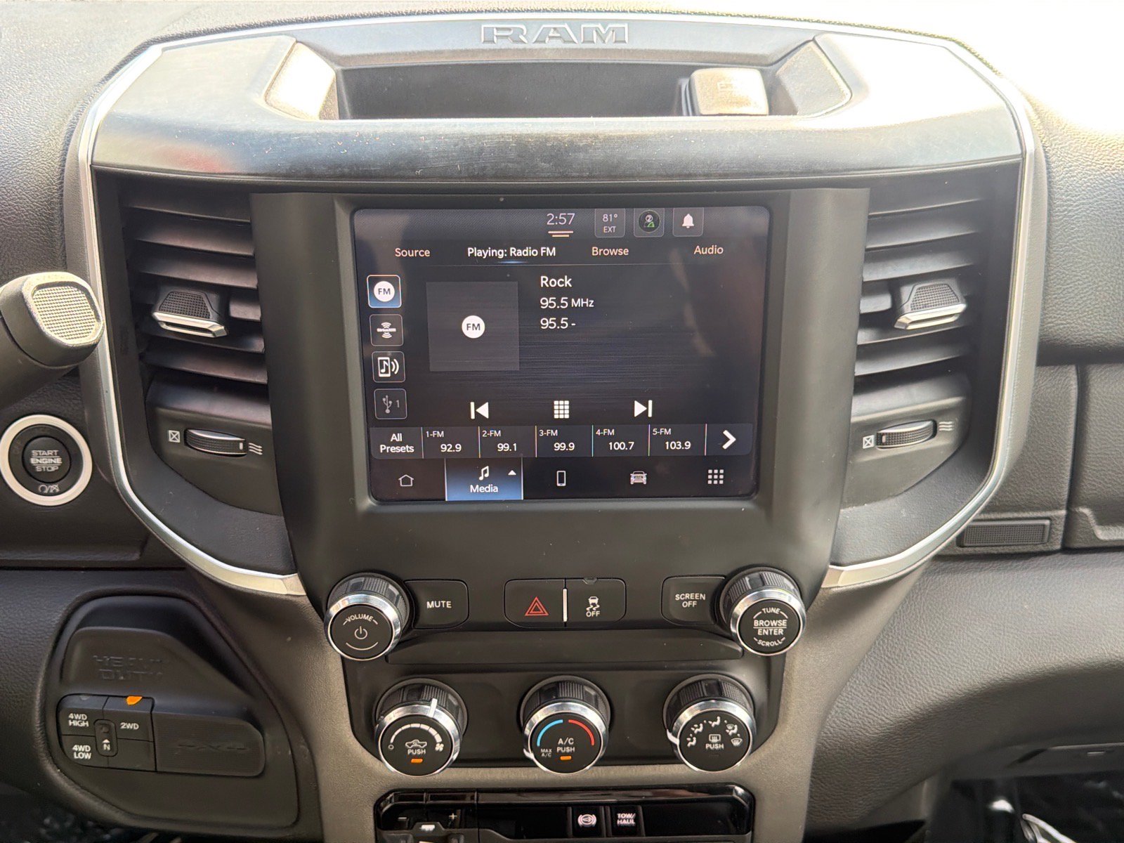 Used 2024 RAM 3500 Big Horn AWD/4WD image 21