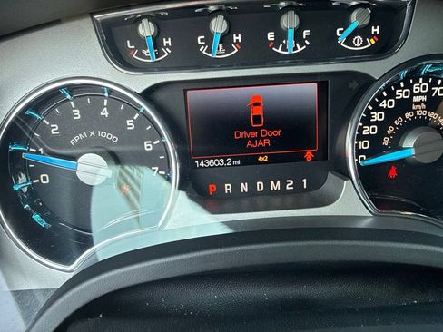 Used 2013 Ford F150 Platinum AWD/4WD image 8